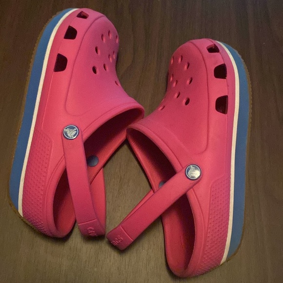 Crocs Retro Clog Kids Size 1 Unisex CROCS Classic PINK Slip On Clog Water Shoes - Picture 15 of 16
